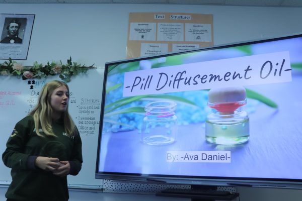 In the 7th hour Speech, junior Ava Daniel presents her idea to the class. She presented a special type of oil.